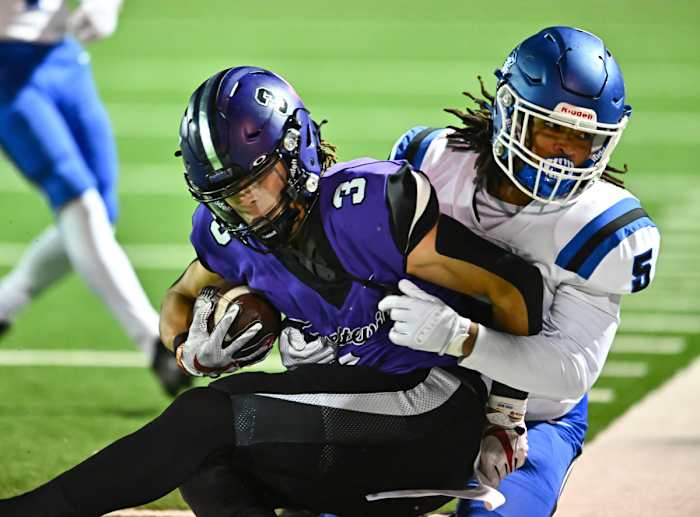 231124_00057_fb_6a_semi